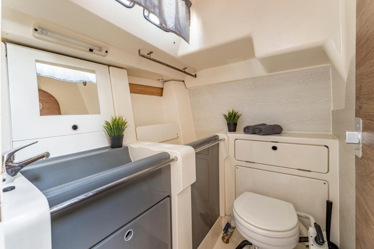 Relaxing Stay On A 38Ft Sail Yacht Arrecife  Exterior photo